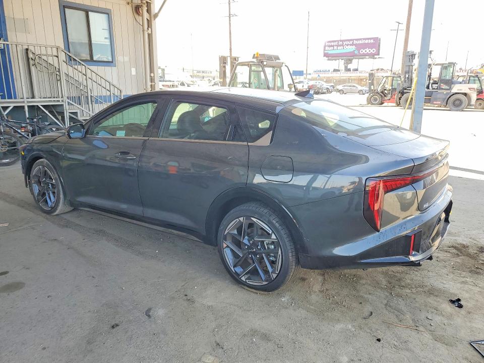 2026 Kia K4 მანქანა იყიდება აუქციონზე, vin: 3KPFW4DE0TE268161, აუქციონის ნომერი: 64225536