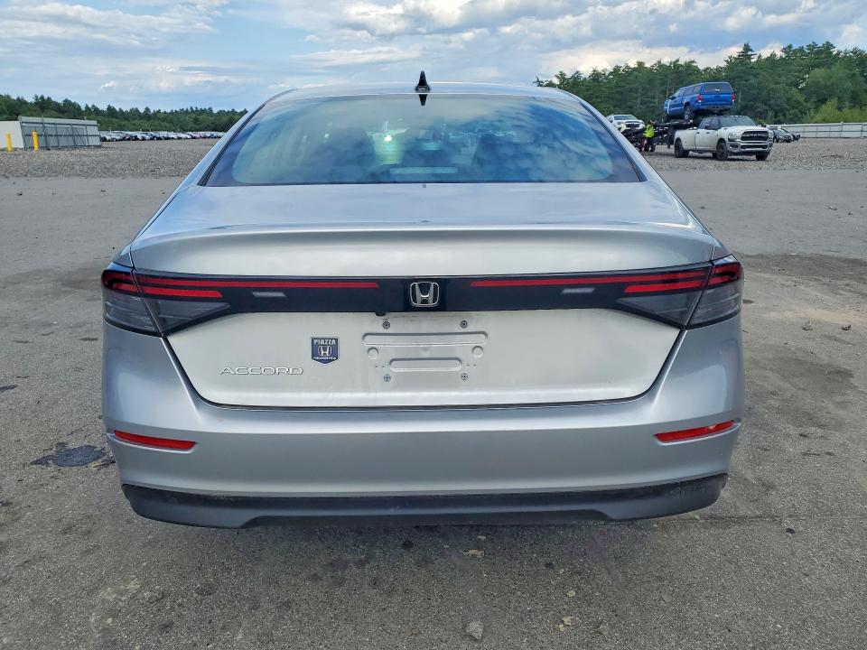 Продаж на аукціоні авто 2025 Honda Accord, vin: 1HGCY1F41SA016339, номер лоту: 64115336