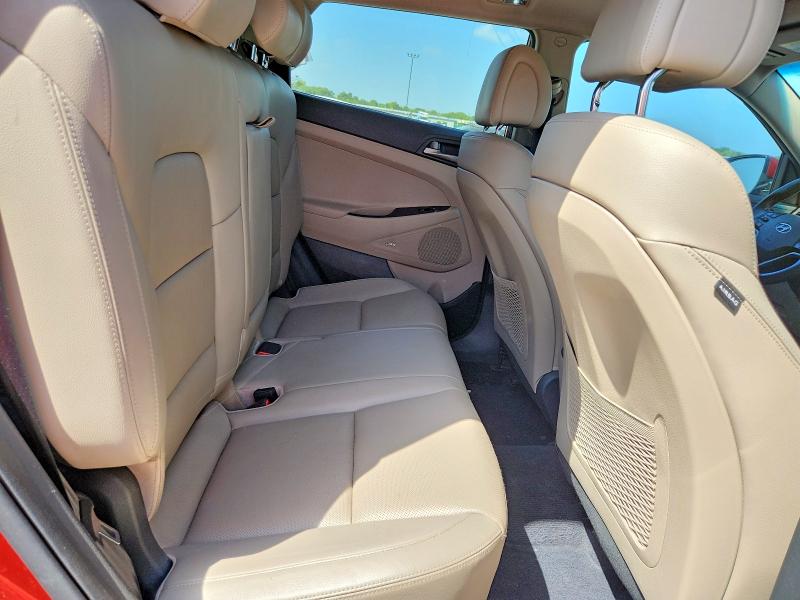 64674926 :رقم المزاد ، KM8J33A23JU790607 vin ، 2018 Hyundai Tucson مزاد بيع