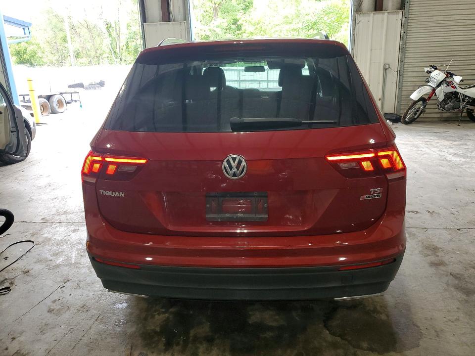 Aukcja sprzedaży 2018 Volkswagen Tiguan, vin: 3VV0B7AX0JM108231, numer aukcji: 63955036