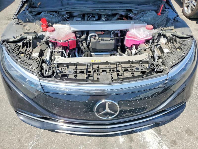 63773886 :رقم المزاد ، W1KCG2EB8PA041033 vin ، 2023 Mercedes-benz Eqs Sedan مزاد بيع