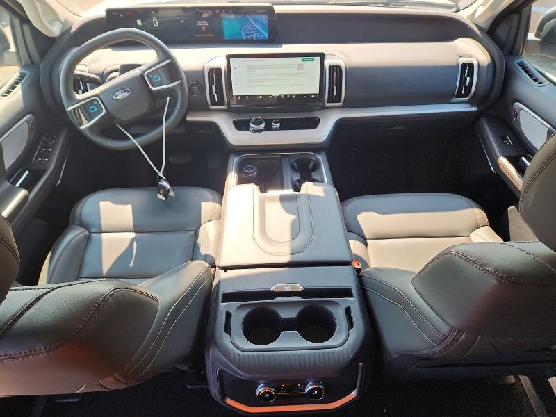 65876126 :رقم المزاد ، 1FMJU1J88SEA23157 vin ، 2025 Ford Expedition مزاد بيع