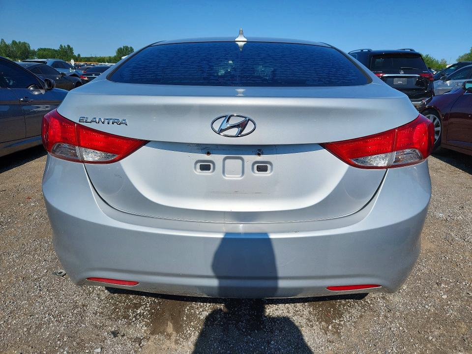 63655166 :رقم المزاد ، 5NPDH4AE9DH210276 vin ، 2013 Hyundai Elantra مزاد بيع