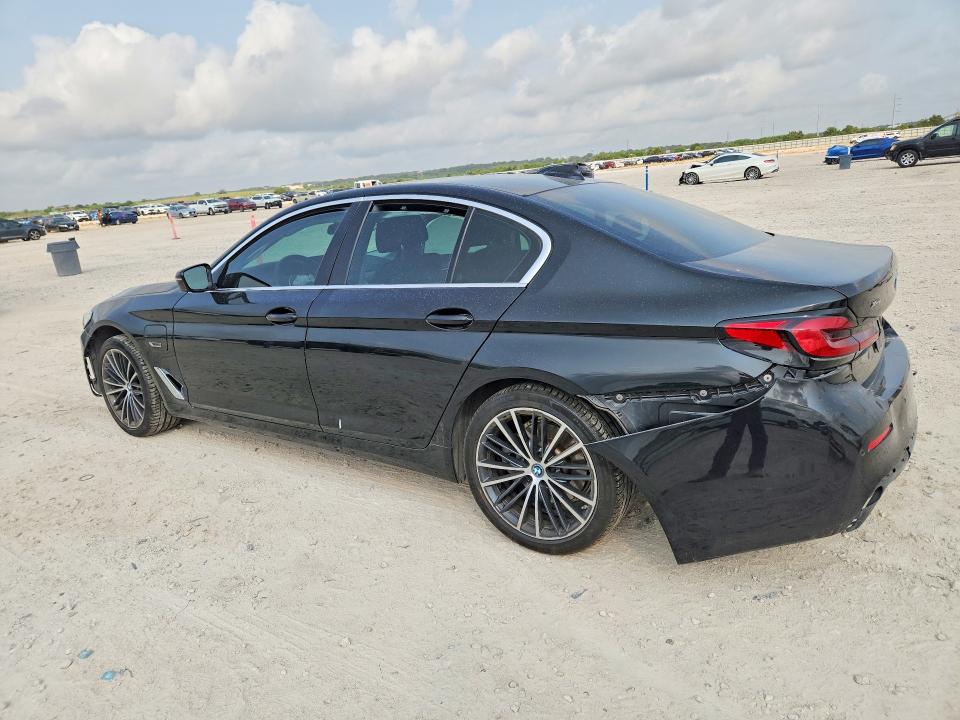 63364276 :رقم المزاد ، WBA33AG09NCH72535 vin ، 2022 Bmw 530 مزاد بيع