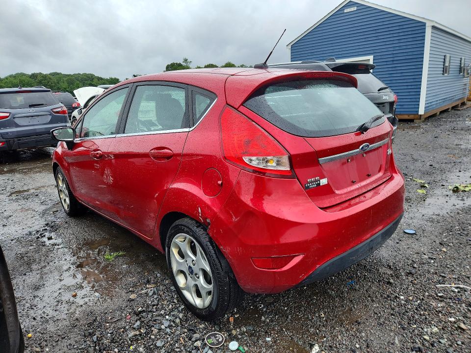 2011 Ford Fiesta მანქანა იყიდება აუქციონზე, vin: 3FADP4FJ1BM153061, აუქციონის ნომერი: 62565196