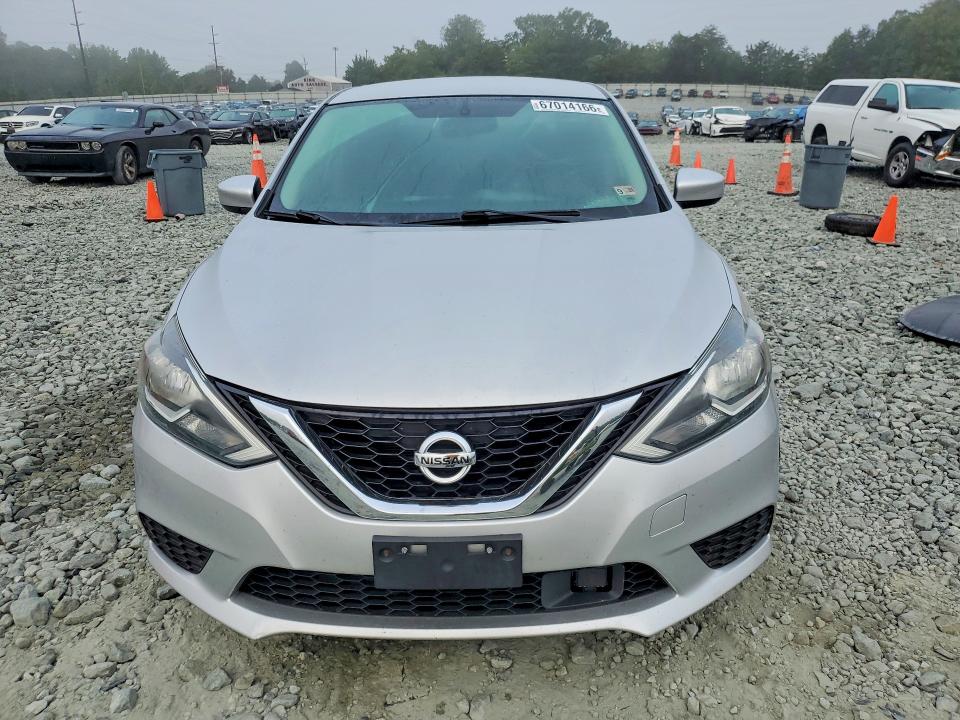 67014166 :رقم المزاد ، 3N1AB7AP5KY206610 vin ، 2019 Nissan Sentra مزاد بيع