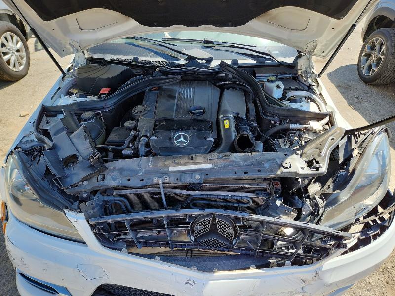 65201886 :رقم المزاد ، WDDGF4HBXEG248254 vin ، 2014 Mercedes-benz C مزاد بيع