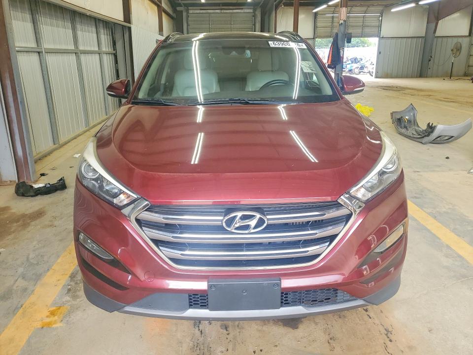 2016 Hyundai Tucson მანქანა იყიდება აუქციონზე, vin: KM8J3CA27GU227844, აუქციონის ნომერი: 63900926