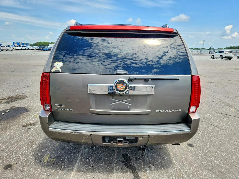 2012 Cadillac Escalade მანქანა იყიდება აუქციონზე, vin: 1GYS3KEF3CR105764, აუქციონის ნომერი: 65224906