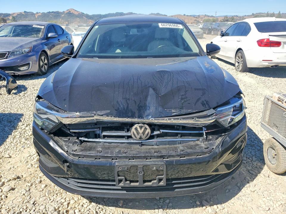 66296966 :رقم المزاد ، 3VWC57BU0KM210134 vin ، 2019 Volkswagen Jetta مزاد بيع
