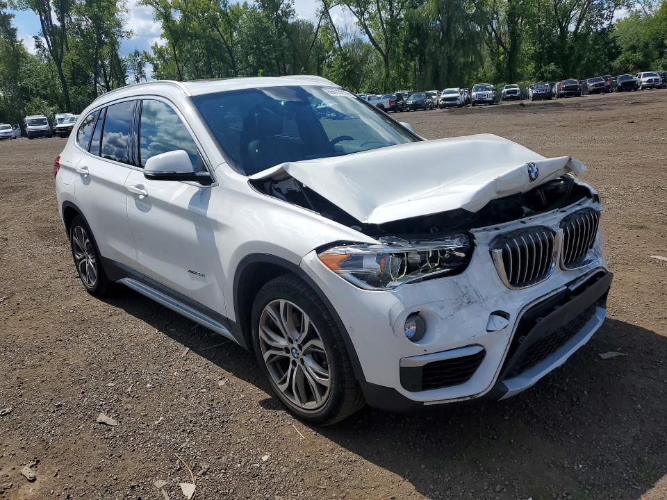 Продаж на аукціоні авто 2017 Bmw X1, vin: WBXHT3Z35H4A65557, номер лоту: 66613936