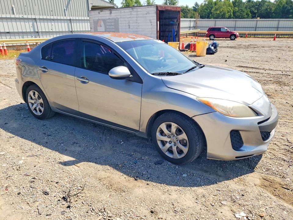 Продажа на аукционе авто 2013 Mazda 3, vin: JM1BL1TF2D1824183, номер лота: 64611736
