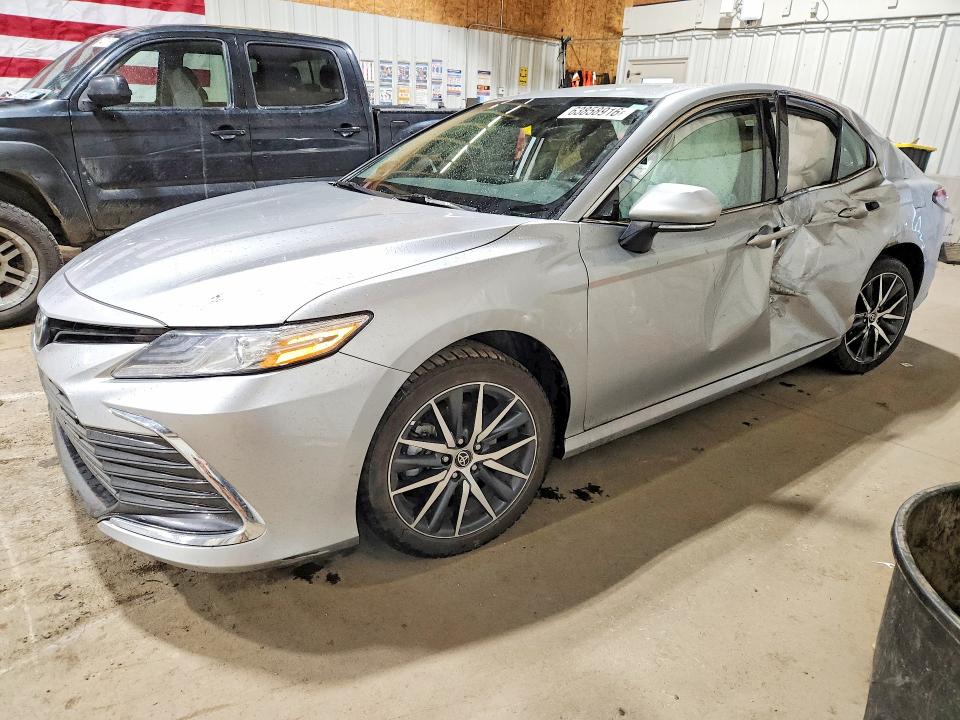 Auction sale of the 2024 Toyota Camry, vin: 4T1F11BK1RU128907, lot number: 63858916