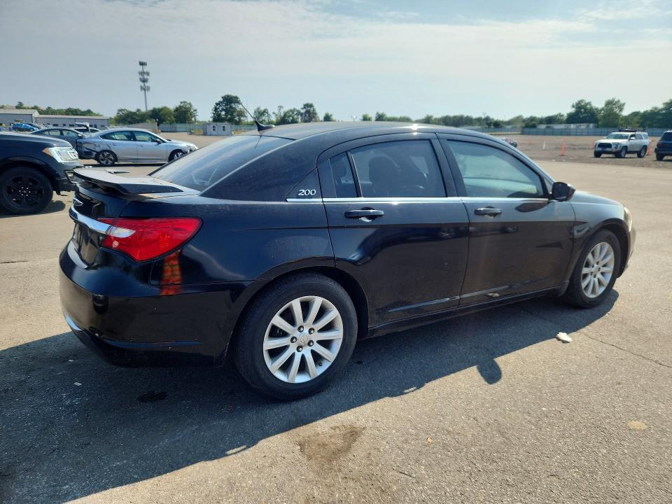 Продажа на аукционе авто 2013 Chrysler 200, vin: 1C3CCBBB3DN503937, номер лота: 64917456