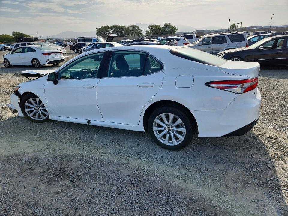2020 Toyota Camry მანქანა იყიდება აუქციონზე, vin: 4T1C11AK7LU903495, აუქციონის ნომერი: 63447866