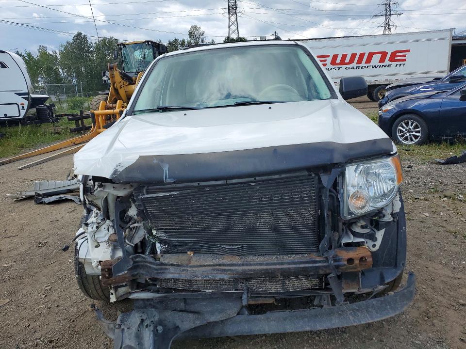 64376926 :رقم المزاد ، 1FMCU0DG6BKC67221 vin ، 2011 Ford Escape مزاد بيع
