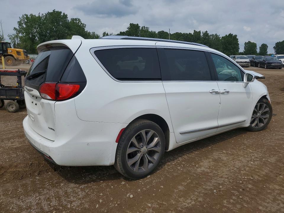 2017 Chrysler Pacifica მანქანა იყიდება აუქციონზე, vin: 2C4RC1GG9HR608172, აუქციონის ნომერი: 64362946