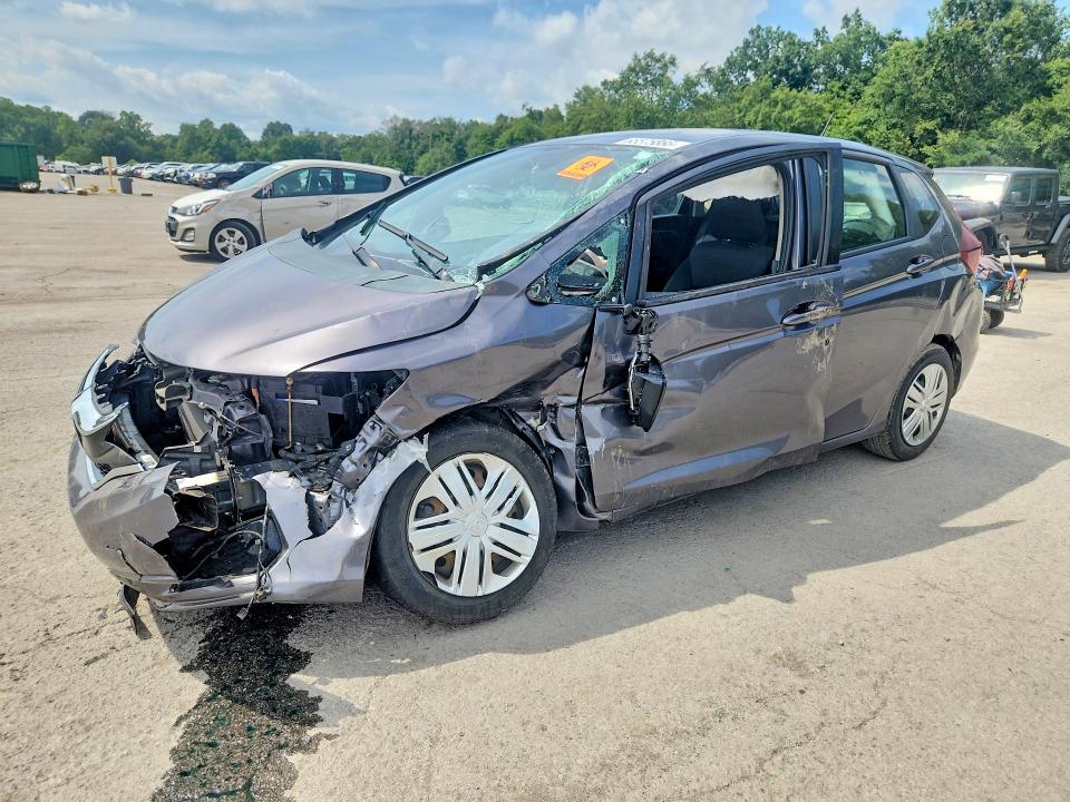 65575866 :رقم المزاد ، 3HGGK5H4XKM701255 vin ، 2019 Honda Fit مزاد بيع