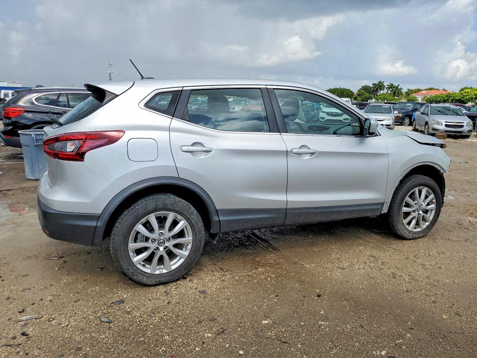 66101996 :رقم المزاد ، JN1BJ1AV2NW345284 vin ، 2022 Nissan Rogue Sport مزاد بيع