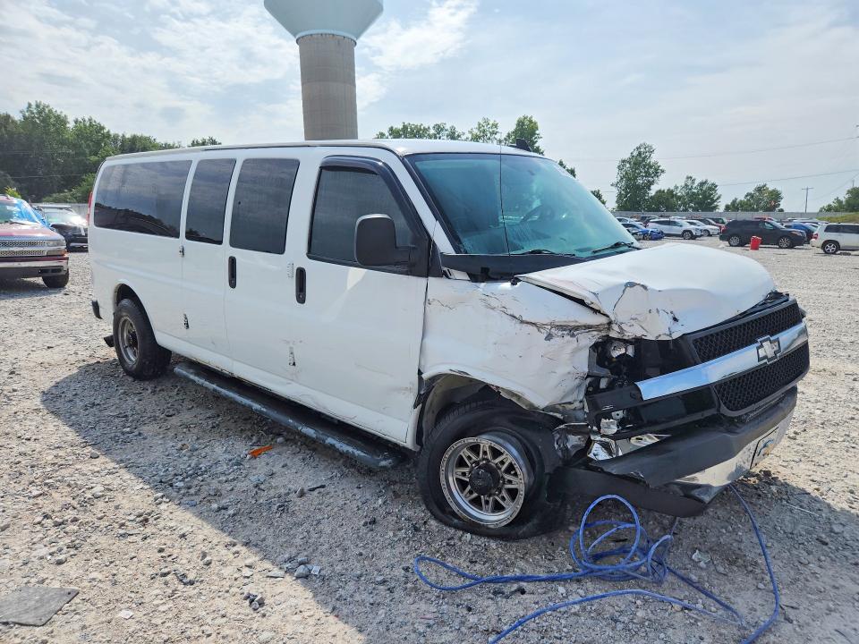 64631836 :رقم المزاد ، 1GAZGPFG7H1171908 vin ، 2017 Chevrolet Express G3500 مزاد بيع