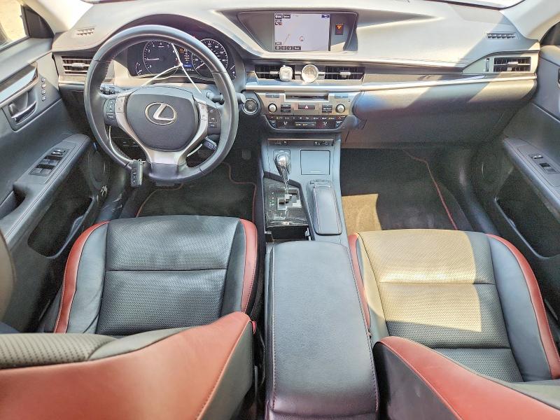 63699626 :رقم المزاد ، JTHBK1GG3F2168724 vin ، 2015 Lexus Es مزاد بيع