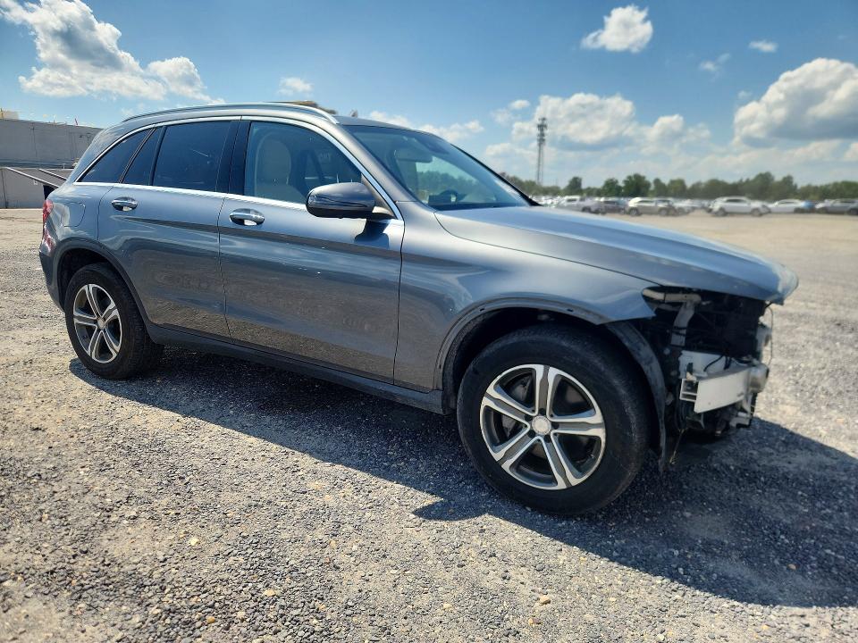 65186886 :رقم المزاد ، WDC0G4KB6GF026265 vin ، 2016 Mercedes-benz Glc مزاد بيع