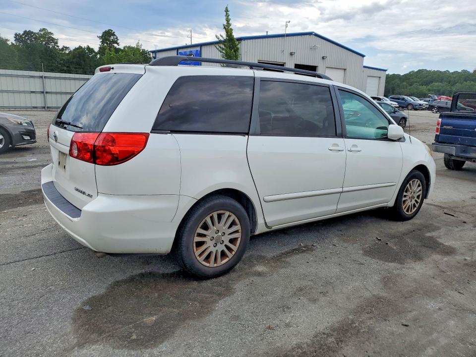 2010 Toyota Sienna მანქანა იყიდება აუქციონზე, vin: 5TDYK4CC5AS303560, აუქციონის ნომერი: 64566976