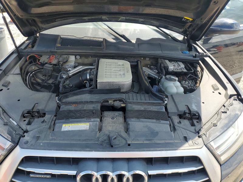 2018 Audi Q7 მანქანა იყიდება აუქციონზე, vin: WA1LHAF73JD006816, აუქციონის ნომერი: 63432376