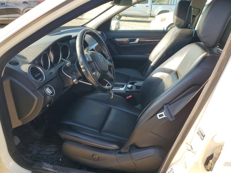 Продаж на аукціоні авто 2012 Mercedes-benz C, vin: WDDGF4HBXCA650260, номер лоту: 64241236