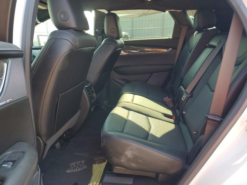 63730056 :رقم المزاد ، 1GYKNGRS5RZ717374 vin ، 2024 Cadillac Xt5 مزاد بيع