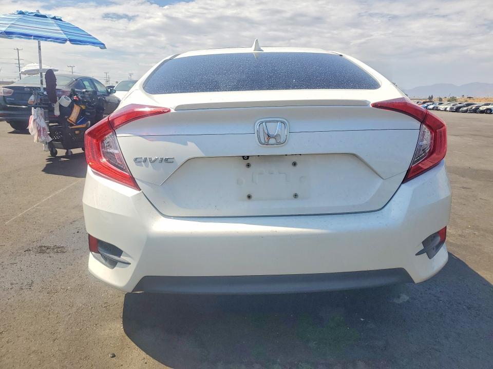 Продаж на аукціоні авто 2018 Honda Civic, vin: 2HGFC1F34JH640073, номер лоту: 64693806