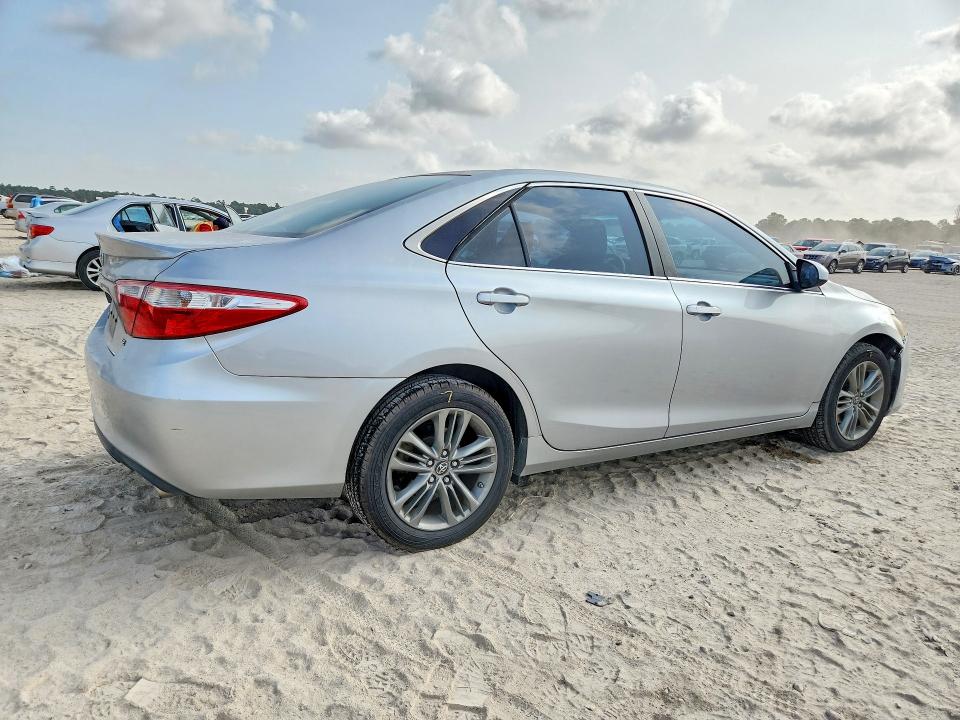 Aukcja sprzedaży 2017 Toyota Camry, vin: 4T1BF1FK4HU294721, numer aukcji: 64014726