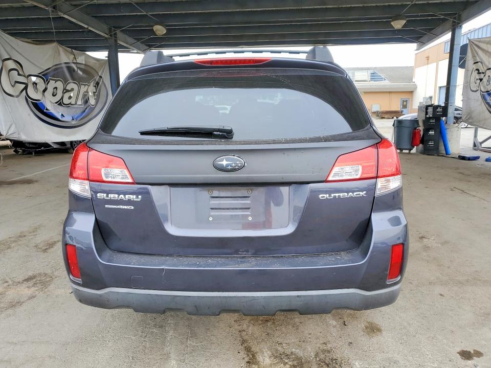 2010 Subaru Outback მანქანა იყიდება აუქციონზე, vin: 4S4BRBCC1A3322240, აუქციონის ნომერი: 64833386