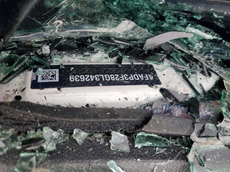 2016 Ford Focus მანქანა იყიდება აუქციონზე, vin: 1FADP3F28GL342639, აუქციონის ნომერი: 66795156