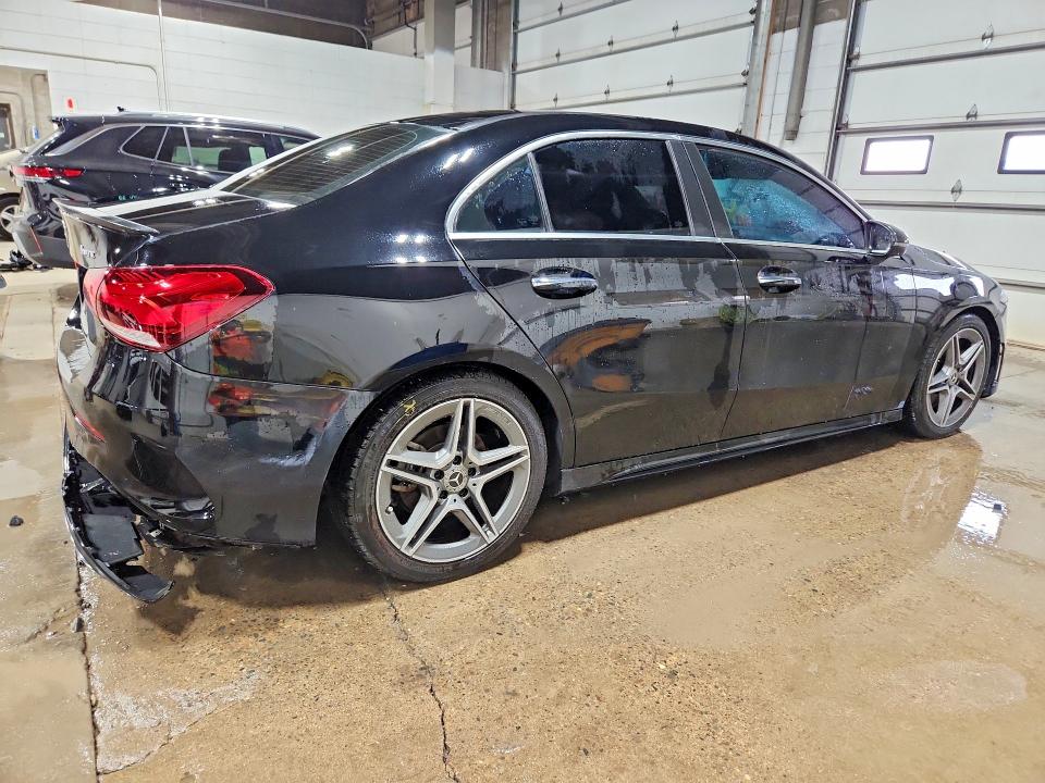Продажа на аукционе авто 2020 Mercedes-benz A, vin: W1K3G4FB1LW043844, номер лота: 65027136