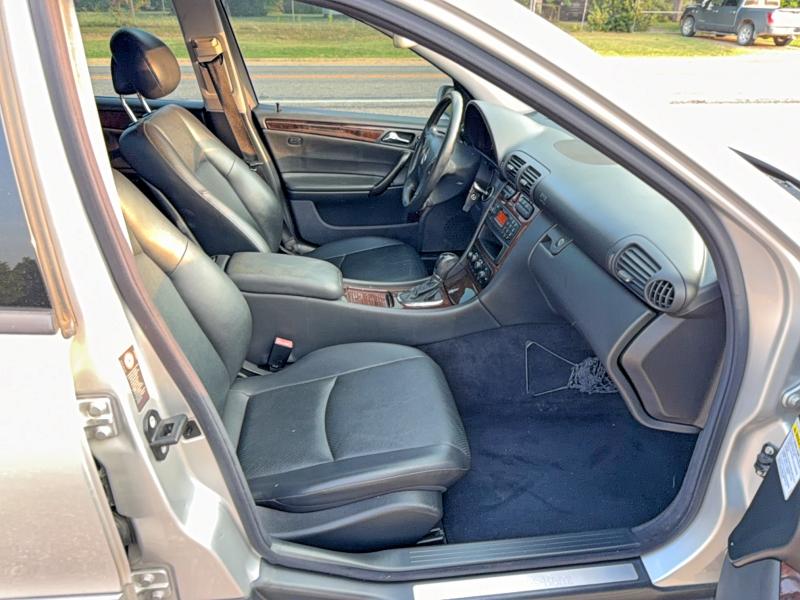 63262746 :رقم المزاد ، WDBRF61JX3F351952 vin ، 2003 Mercedes-benz C مزاد بيع