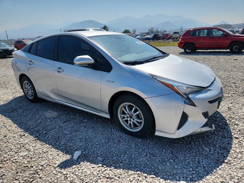Продажа на аукционе авто 2017 Toyota Prius, vin: JTDKBRFU1H3032595, номер лота: 63697686