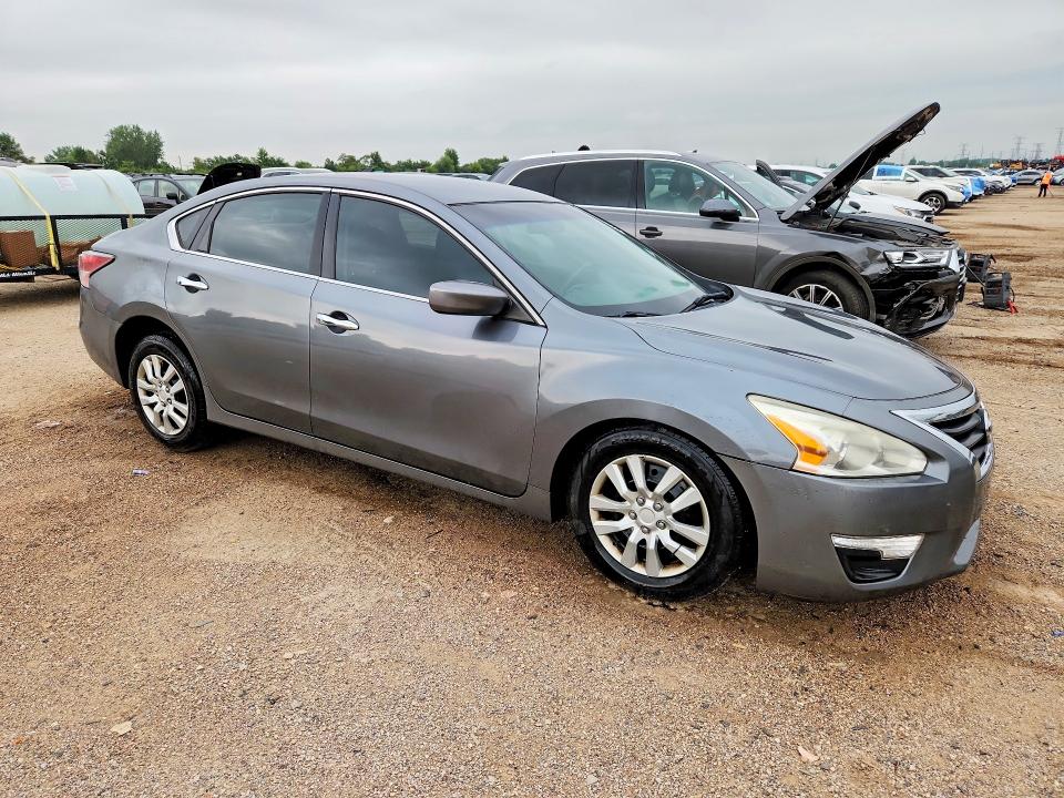 2014 Nissan Altima მანქანა იყიდება აუქციონზე, vin: 1N4AL3AP2EN378605, აუქციონის ნომერი: 64402416