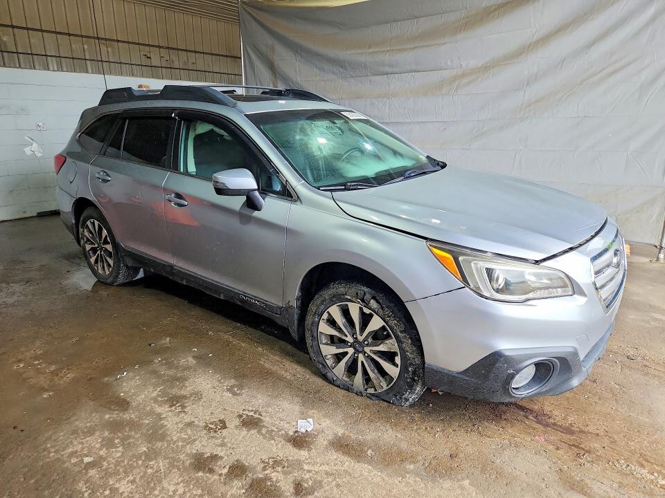 2015 Subaru Outback მანქანა იყიდება აუქციონზე, vin: 4S4BSBLC7F3345999, აუქციონის ნომერი: 63435386