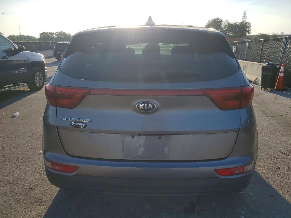Aukcja sprzedaży 2018 Kia Sportage, vin: KNDPMCAC4J7447419, numer aukcji: 64818996