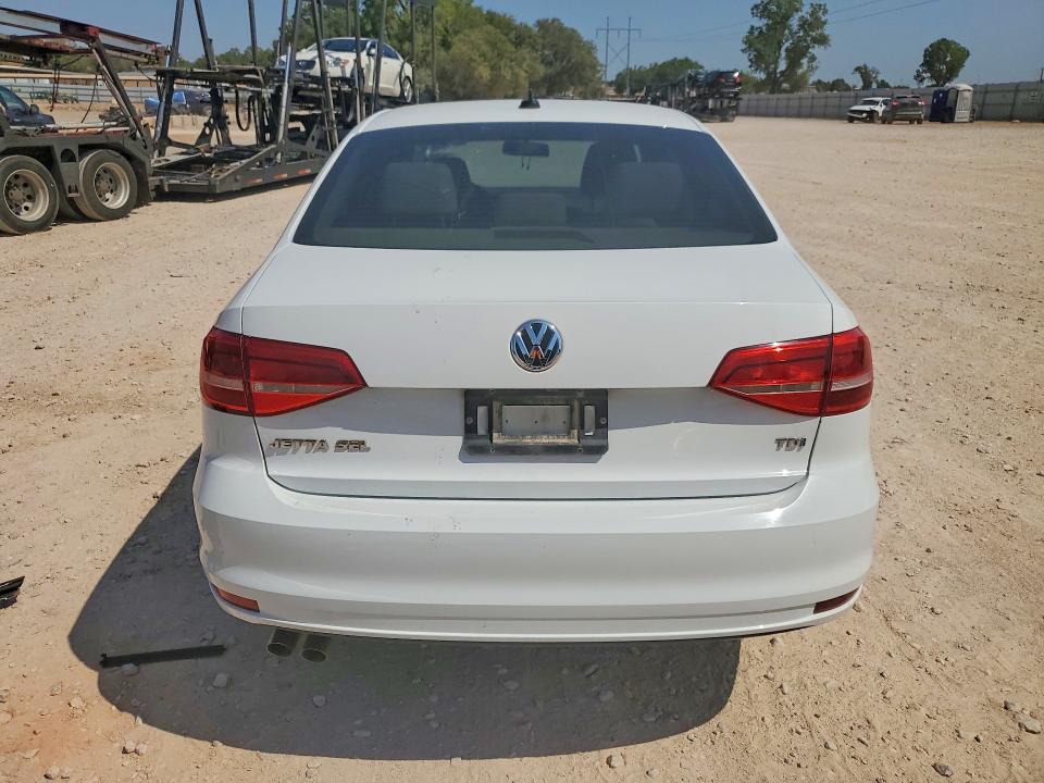 64651776 :رقم المزاد ، 3VWLA7AJ6FM203696 vin ، 2015 Volkswagen Jetta مزاد بيع