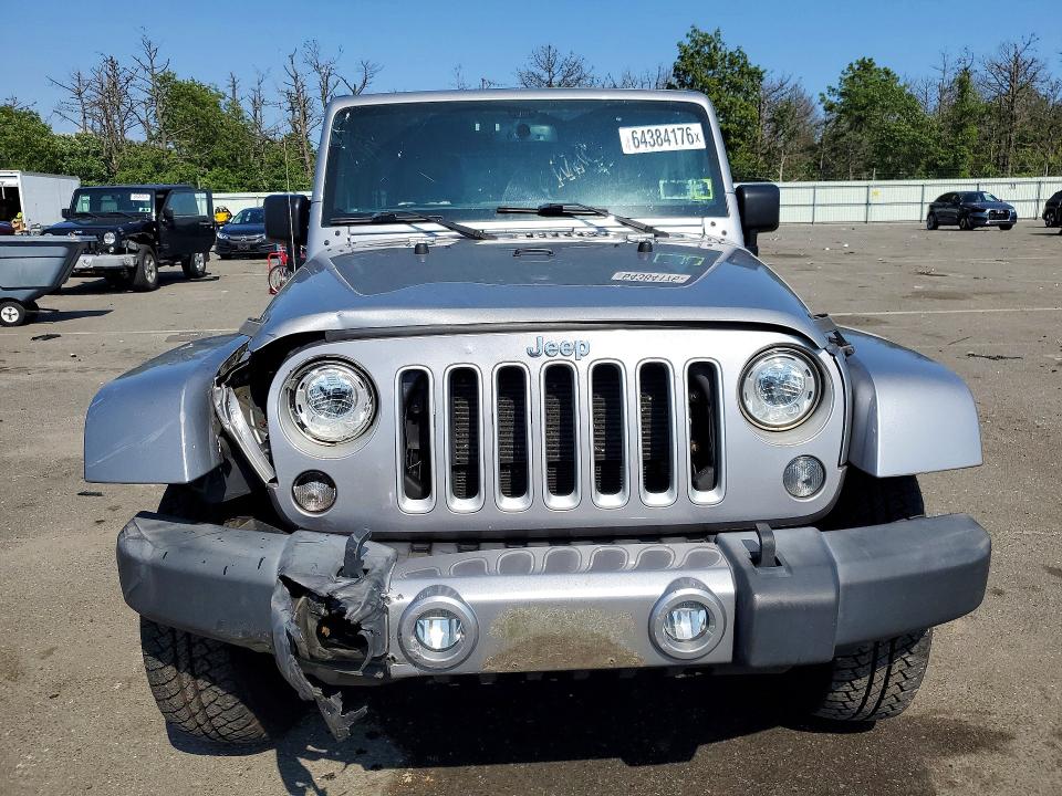 2017 Jeep Wrangler Unlimited მანქანა იყიდება აუქციონზე, vin: 1C4BJWEG5HL590169, აუქციონის ნომერი: 64384176
