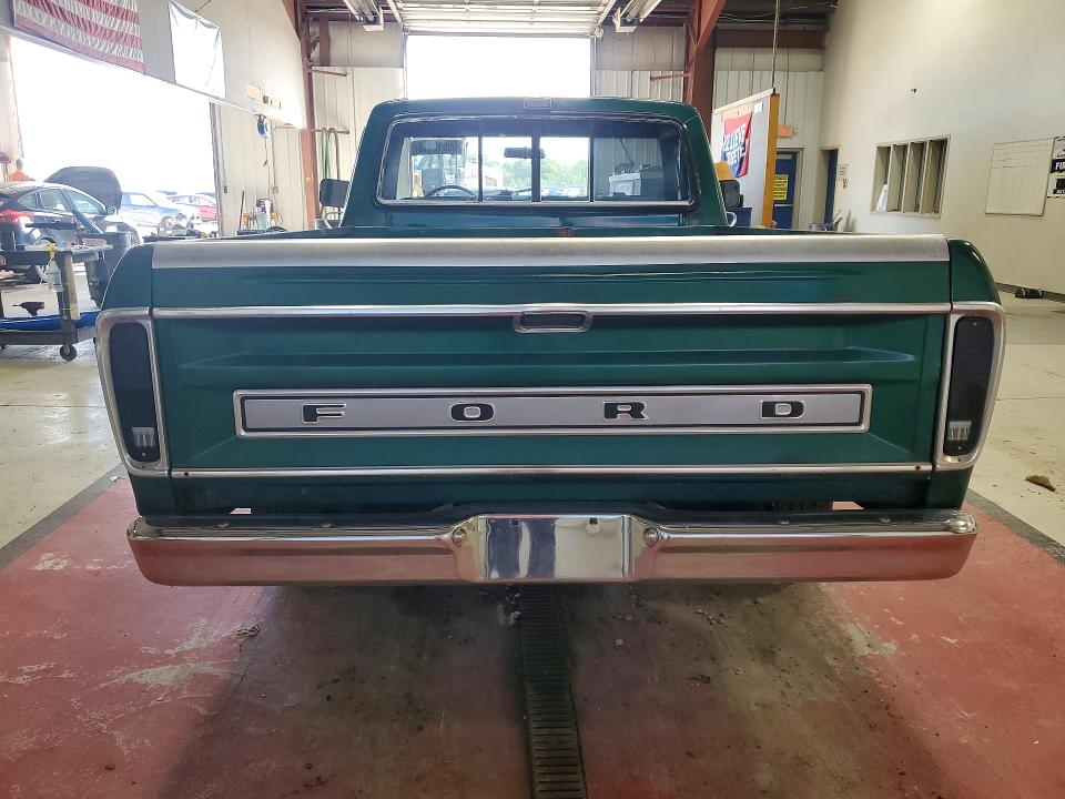 66010016 :رقم المزاد ، F10BLY11361 vin ، 1977 Ford F150 Custom Pickup مزاد بيع