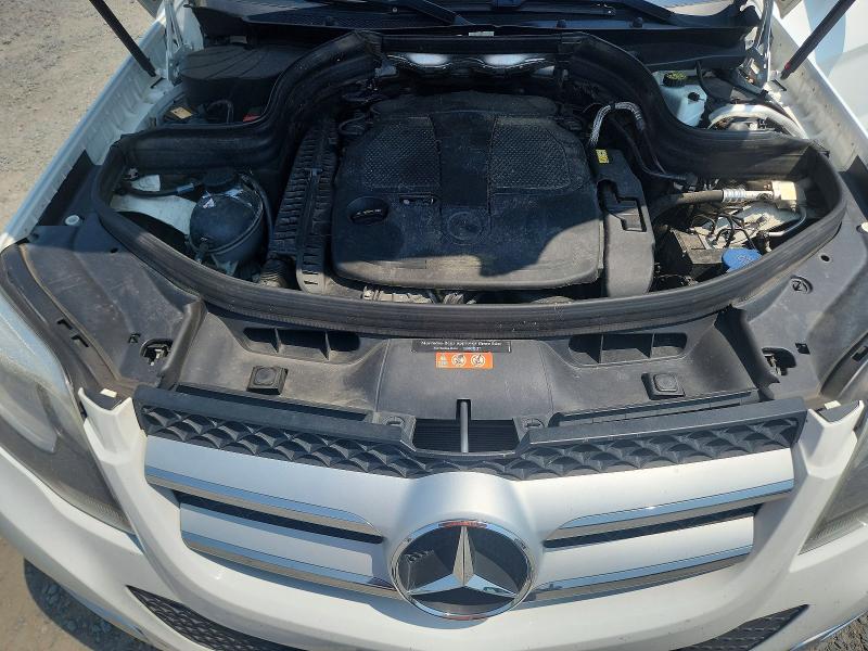 64274926 :رقم المزاد ، WDCGG8JB6FG344046 vin ، 2015 Mercedes-benz Glk مزاد بيع