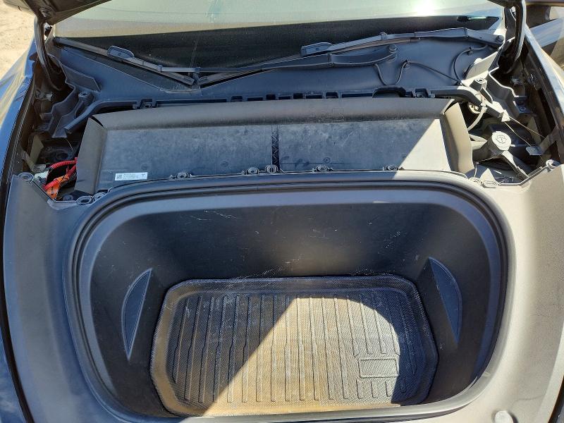 64475386 :رقم المزاد ، 7SAYGDEE9PF904051 vin ، 2023 Tesla Model Y مزاد بيع