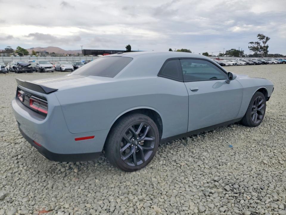 66827486 :رقم المزاد ، 2C3CDZAG5MH599811 vin ، 2021 Dodge Challenger مزاد بيع