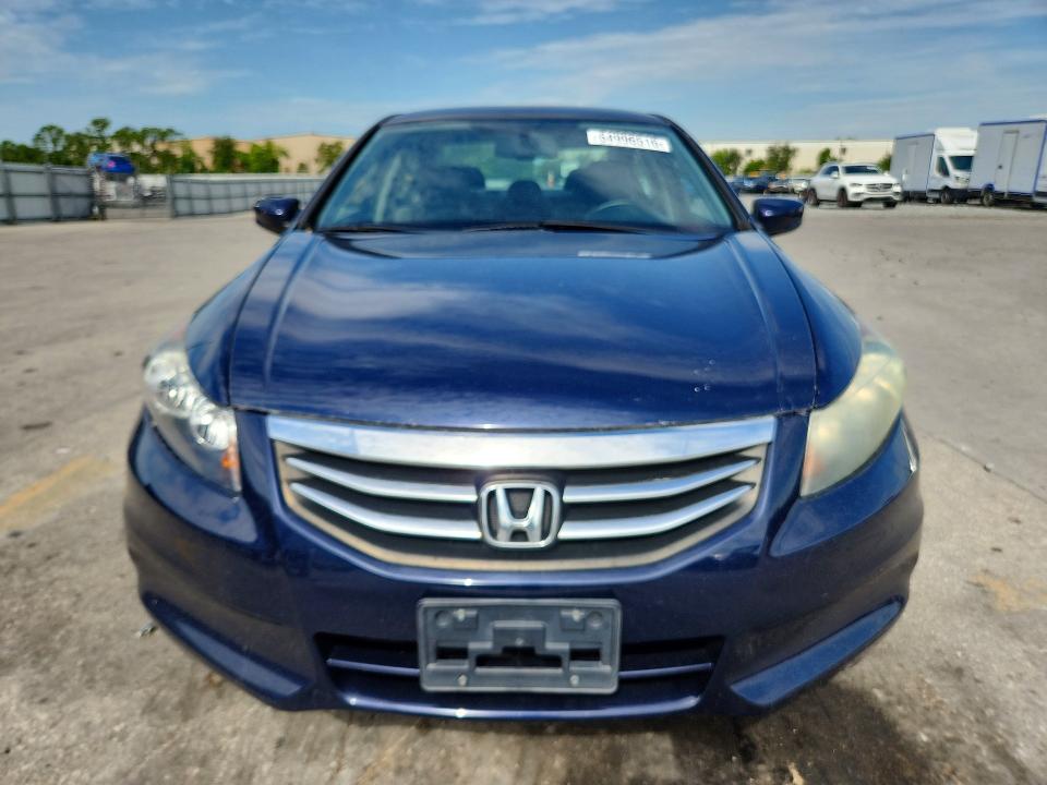 64996516 :رقم المزاد ، 1HGCP2F47BA104658 vin ، 2011 Honda Accord مزاد بيع