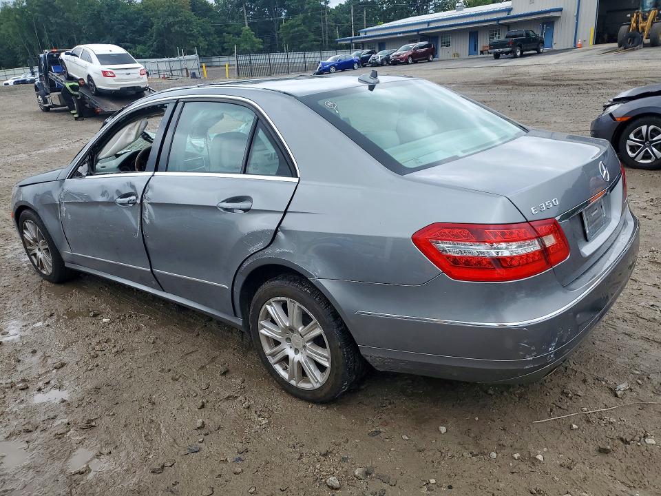 65717756 :رقم المزاد ، WDDHF5KB7CA532749 vin ، 2012 Mercedes-benz E مزاد بيع