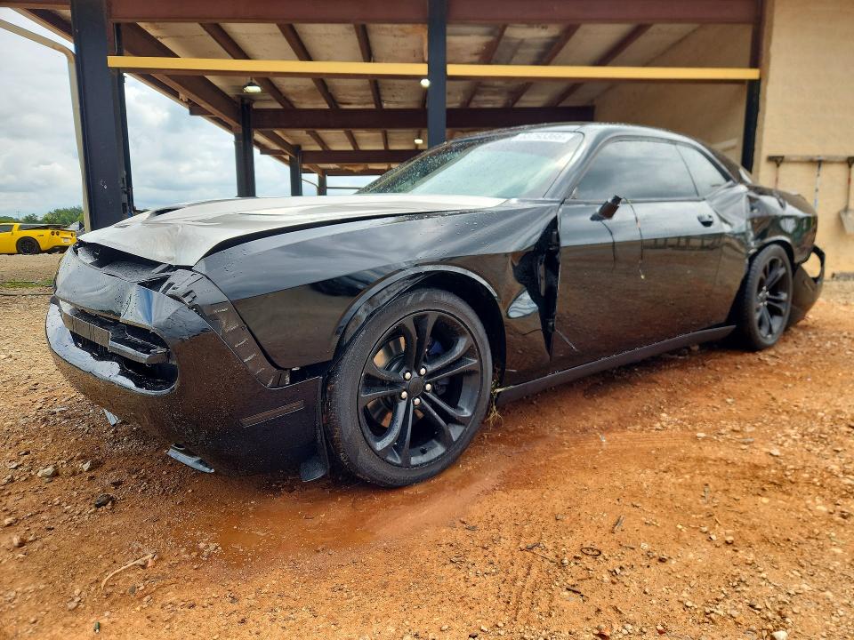 Auction sale of the 2015 Dodge Challenger, vin: 2C3CDZBTXFH758269, lot number: 63793366