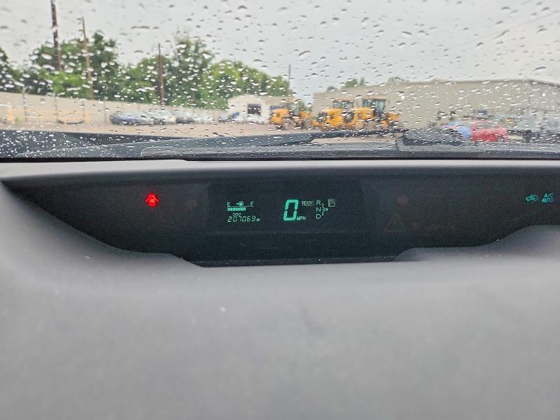2005 Toyota Prius მანქანა იყიდება აუქციონზე, vin: JTDKB20U053125796, აუქციონის ნომერი: 64757466